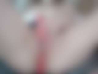 NaughtyBlooms's Live Sex Cam Show