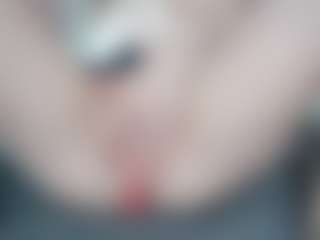 NaughtyBlooms's Live Sex Cam Show