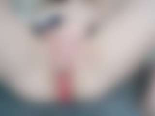 NaughtyBlooms's Live Sex Cam Show