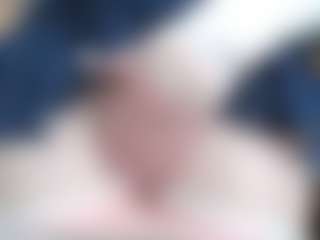 NaughtyBlooms's Live Sex Cam Show