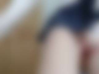 Live cam show with NaughtyBlooms - Blonde Hair on Camsoda