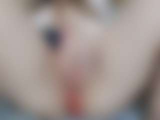 NaughtyBlooms's Live Sex Cam Show