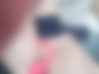 NaughtyBlooms's Live Sex Cam Show