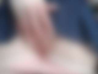 NaughtyBlooms's Live Sex Cam Show