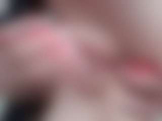 NaughtyBlooms's Live Sex Cam Show