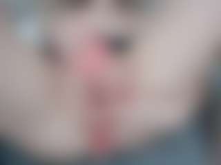 NaughtyBlooms's Live Sex Cam Show