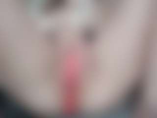 NaughtyBlooms's Live Sex Cam Show