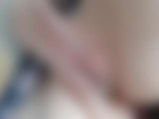 Live cam show with NaughtyBlooms - Lesbian on boobsie.com