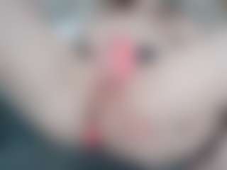 NaughtyBlooms's Live Sex Cam Show
