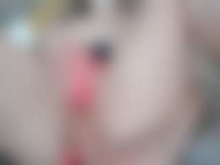 NaughtyBlooms's Live Sex Cam Show