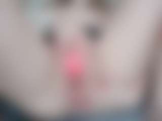 NaughtyBlooms's Live Sex Cam Show