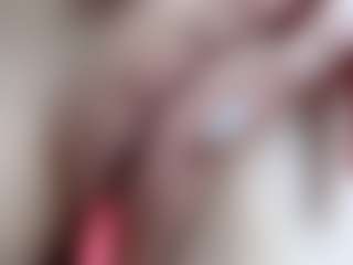 NaughtyBlooms's Live Sex Cam Show