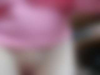 NaughtyBlooms's Live Sex Cam Show