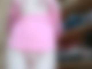 NaughtyBlooms's Live Sex Cam Show