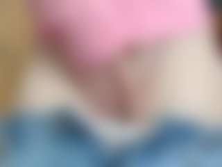 NaughtyBlooms's Live Sex Cam Show