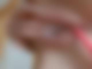 NaughtyBlooms's Live Sex Cam Show
