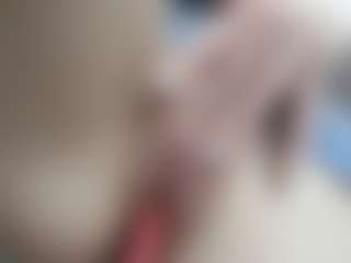 NaughtyBlooms's Live Sex Cam Show
