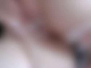 NaughtyBlooms's Live Sex Cam Show