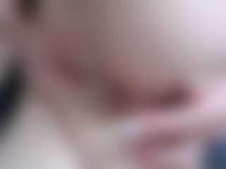 NaughtyBlooms's Live Sex Cam Show