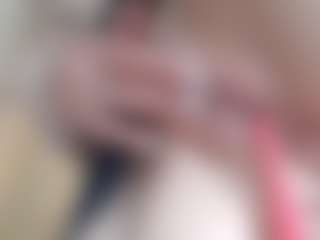 NaughtyBlooms's Live Sex Cam Show