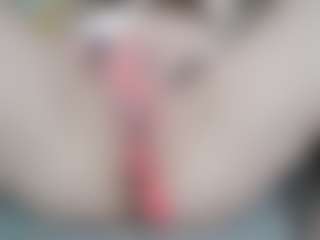 NaughtyBlooms's Live Sex Cam Show