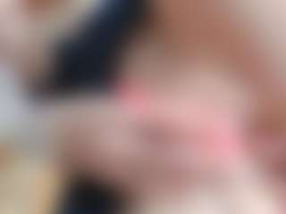 NaughtyBlooms's Live Sex Cam Show