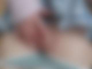 NaughtyBlooms's Live Sex Cam Show