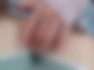 NaughtyBlooms's Live Sex Cam Show
