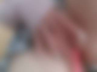 NaughtyBlooms's Live Sex Cam Show