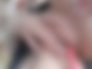 Live cam show with NaughtyBlooms - Squirt Blonde Hair on CamSextacy