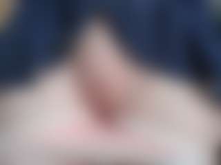 NaughtyBlooms's Live Sex Cam Show