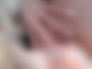 NaughtyBlooms's Live Sex Cam Show