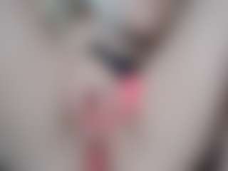 NaughtyBlooms's Live Sex Cam Show