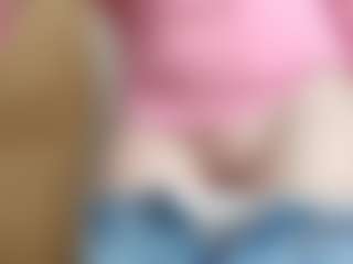 NaughtyBlooms's Live Sex Cam Show