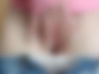 NaughtyBlooms's Live Sex Cam Show