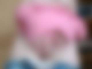 NaughtyBlooms's Live Sex Cam Show