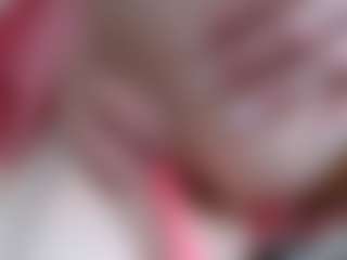 NaughtyBlooms's Live Sex Cam Show