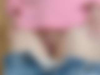 NaughtyBlooms's Live Sex Cam Show