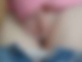 NaughtyBlooms's Live Sex Cam Show