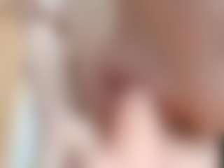 NaughtyBlooms's Live Sex Cam Show