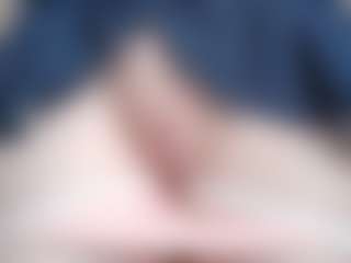 NaughtyBloomss Live-Sex-Cam-Show