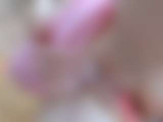 Live cam show with NaughtyBlooms - Lesbian on Hubzter Live