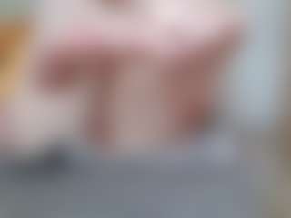 NaughtyBlooms's Live Sex Cam Show