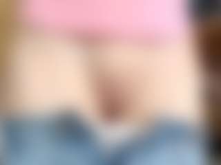 NaughtyBlooms's Live Sex Cam Show