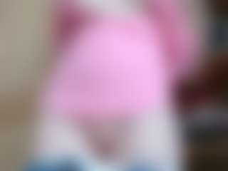 NaughtyBlooms's Live Sex Cam Show