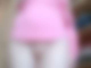 NaughtyBlooms's Live Sex Cam Show