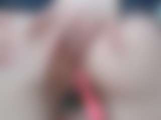 NaughtyBlooms's Live Sex Cam Show