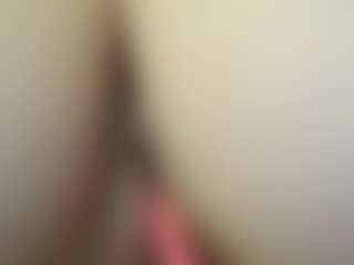 NaughtyBlooms's Live Sex Cam Show