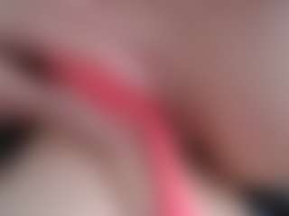 NaughtyBlooms's Live Sex Cam Show