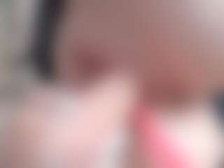 NaughtyBlooms's Live Sex Cam Show